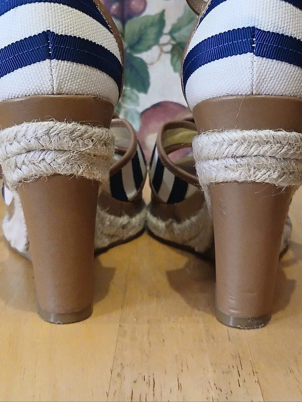 Antonio Melani Striped Rosette Espadrille Wedge Sandals 9M